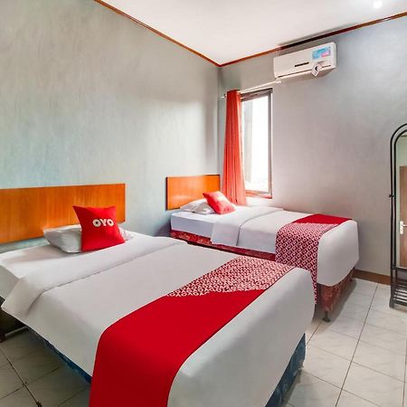 Oyo 3750 Elder Guest House 万隆 外观 照片