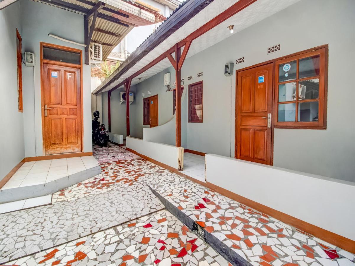 Oyo 3750 Elder Guest House 万隆 外观 照片