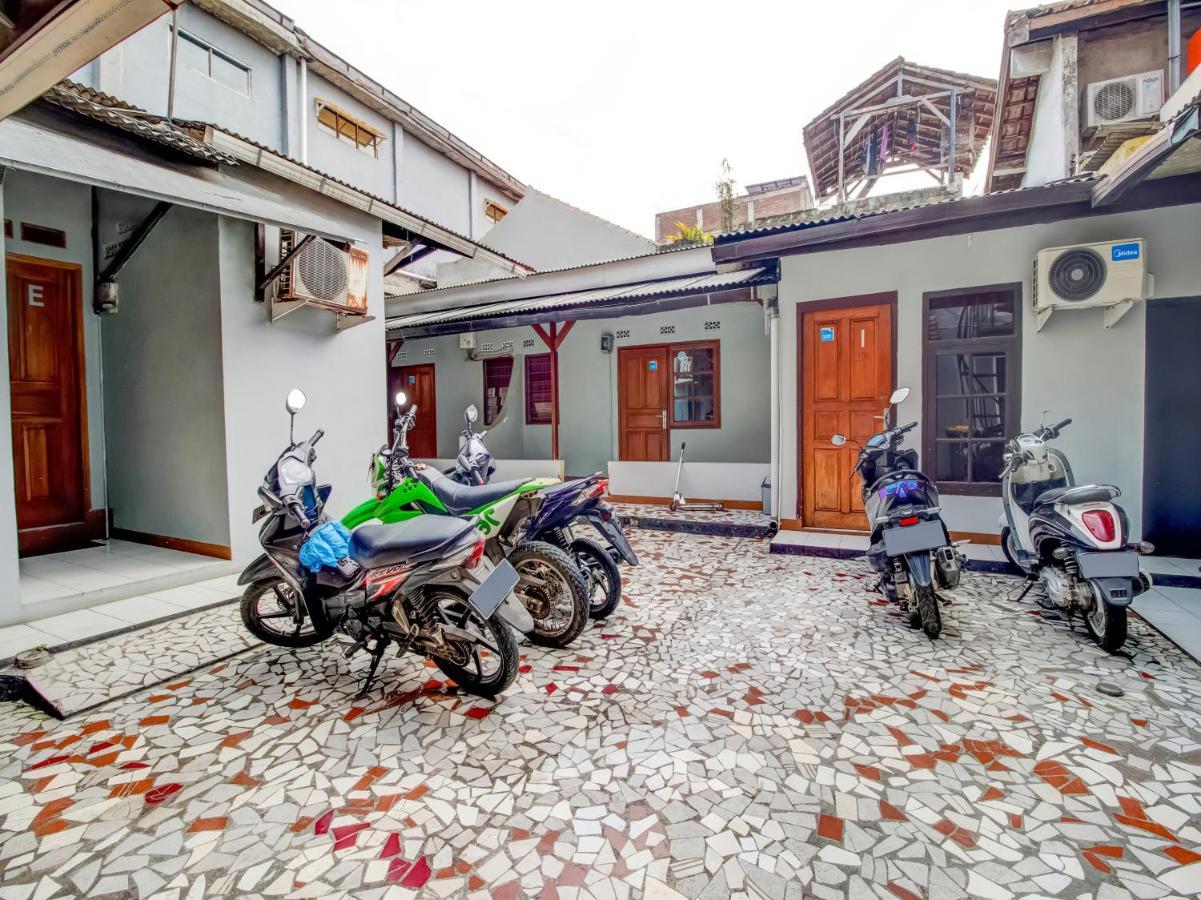 Oyo 3750 Elder Guest House 万隆 外观 照片